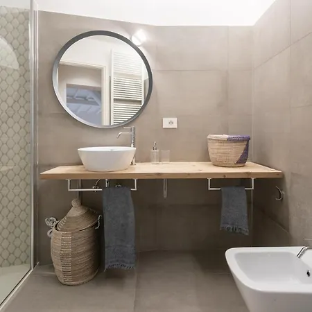 Madonna Luxury * Firenze
