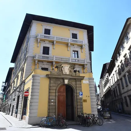 Madonna Luxury Firenze